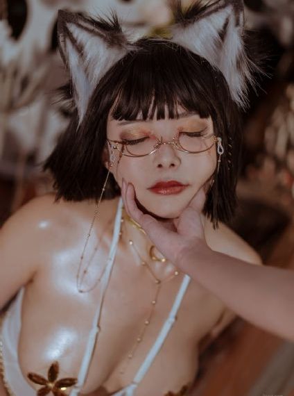 美教师地狱责罚在线观看_老版国语字幕